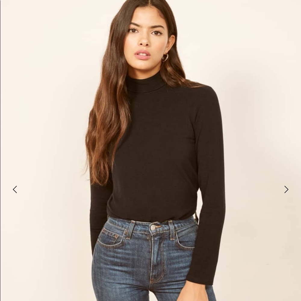 REFORMATION BLACK BILLY SWEATER